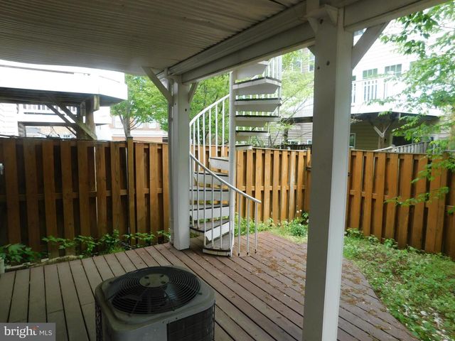 12705 BEDFORD GLEN WAY, Woodbridge, VA 22192