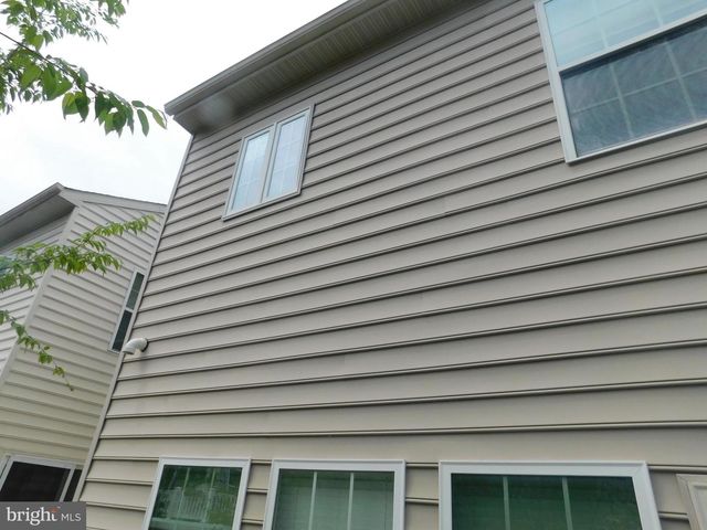 12705 BEDFORD GLEN WAY, Woodbridge, VA 22192