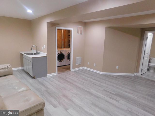 12705 BEDFORD GLEN WAY, Woodbridge, VA 22192