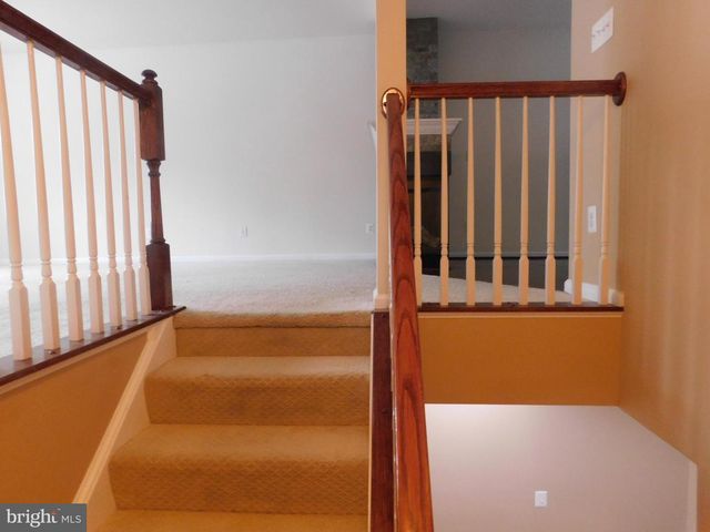 12705 BEDFORD GLEN WAY, Woodbridge, VA 22192