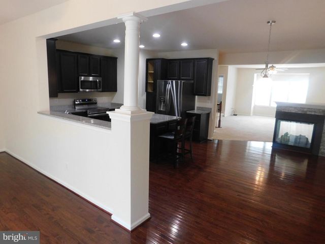 12705 BEDFORD GLEN WAY, Woodbridge, VA 22192