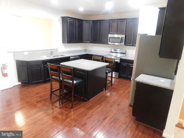 12705 BEDFORD GLEN WAY, Woodbridge, VA 22192