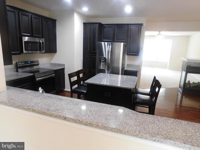 12705 BEDFORD GLEN WAY, Woodbridge, VA 22192