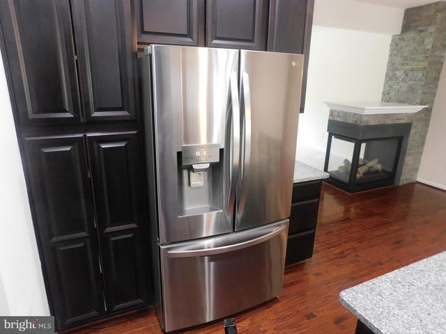 12705 BEDFORD GLEN WAY, Woodbridge, VA 22192