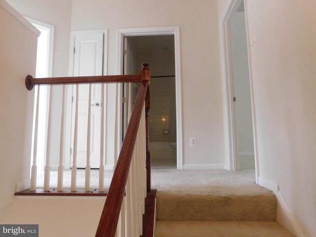 12705 BEDFORD GLEN WAY, Woodbridge, VA 22192