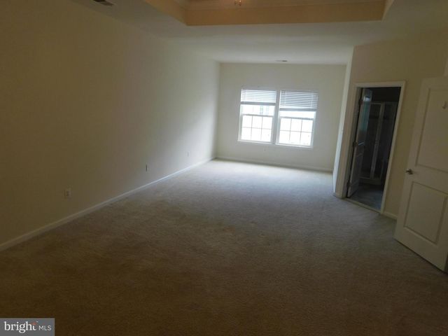 12705 BEDFORD GLEN WAY, Woodbridge, VA 22192
