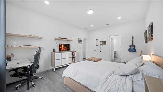 1222 Nelson Rd N, Cape Coral, FL 33993