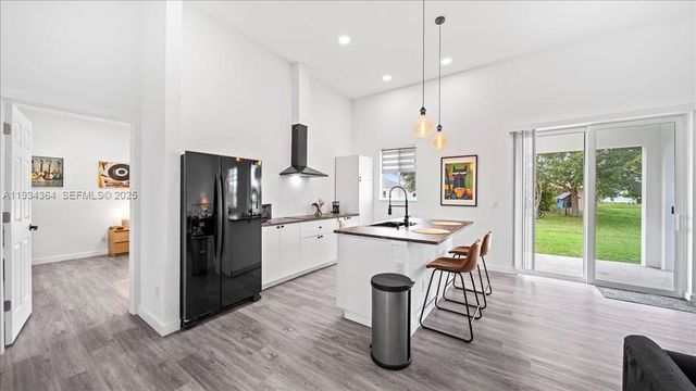 1222 Nelson Rd N, Cape Coral, FL 33993