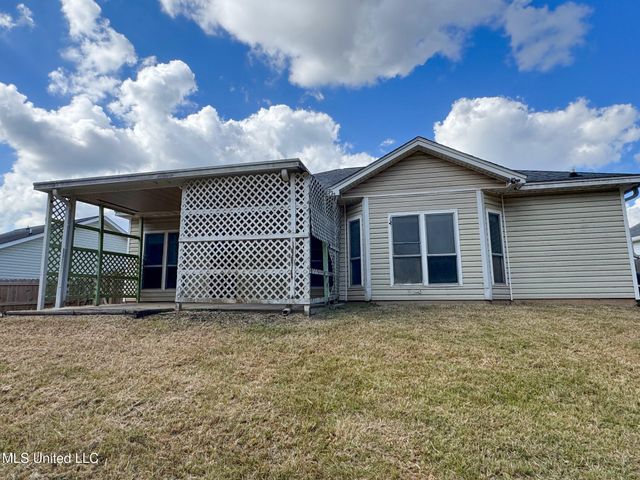 12059 Five Oaks Circle, Gulfport, MS 39503