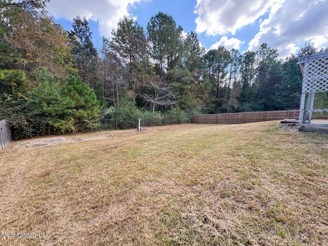 12059 Five Oaks Circle, Gulfport, MS 39503