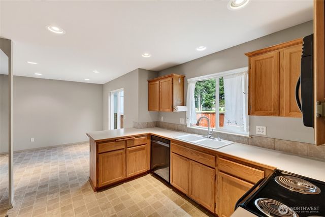 3607 185th Street Ct E, Tacoma, WA 98446