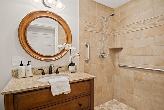 25 Indian Hill Road, Woburn, MA 01801