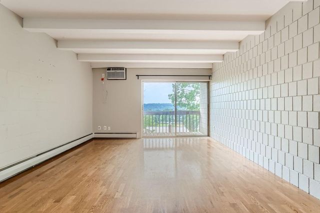 380 Ramsey Street 6B, Saint Paul, MN 55102