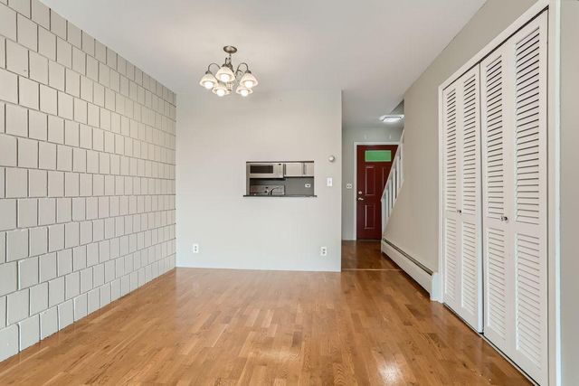 380 Ramsey Street 6B, Saint Paul, MN 55102