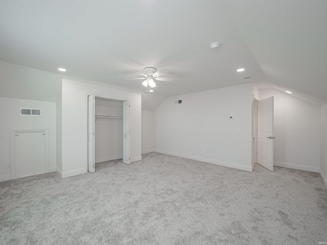 1535 Venture Drive, Evansville, IN 47711