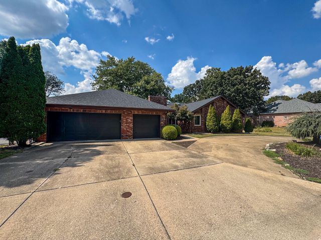 8420 Interlochen Drive, Nixa, MO 65714
