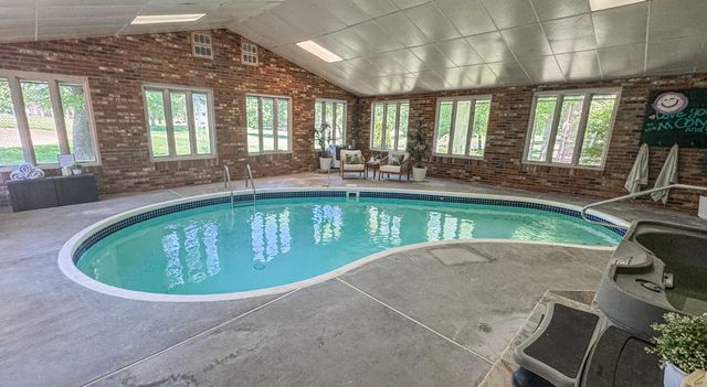 8420 Interlochen Drive, Nixa, MO 65714
