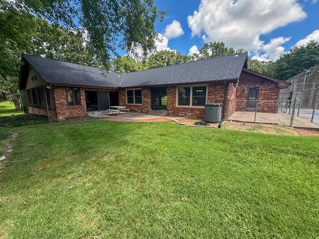 8420 Interlochen Drive, Nixa, MO 65714