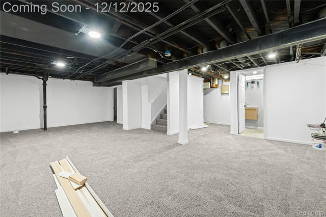 22644 Hill Street, Warren, MI 48091