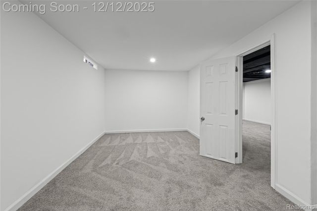 22644 Hill Street, Warren, MI 48091