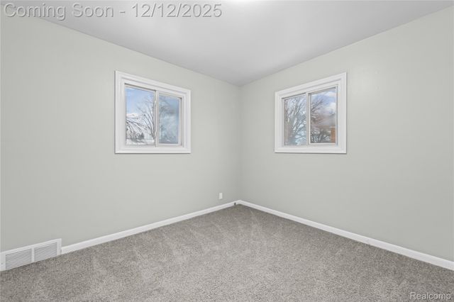 22644 Hill Street, Warren, MI 48091