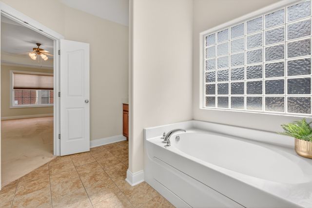 306 Whiteamore Run, Murfreesboro, TN 37128