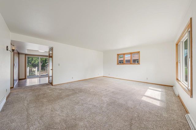 704 JOHN STREET, Menasha, WI 54952