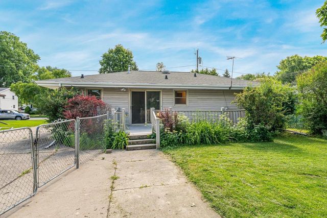704 JOHN STREET, Menasha, WI 54952