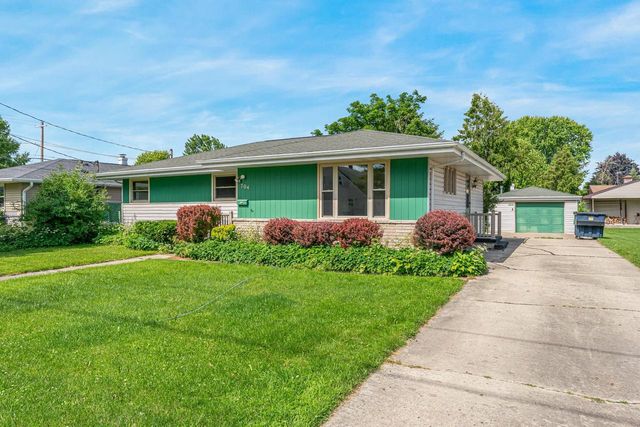 704 JOHN STREET, Menasha, WI 54952