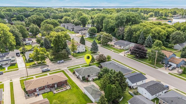704 JOHN STREET, Menasha, WI 54952