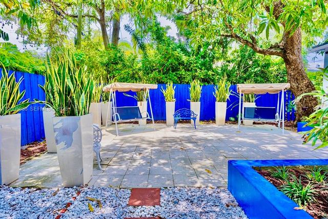 126 NW 33rd St, Miami, FL 33127