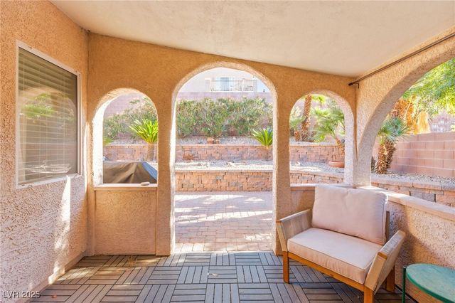 1679 Clovercrest Court, Henderson, NV 89012