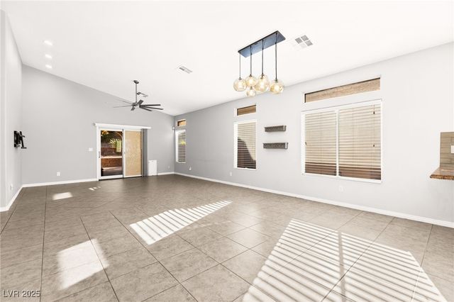 1679 Clovercrest Court, Henderson, NV 89012