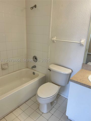 4513 Woodland Cir 4513, Tamarac, FL 33319