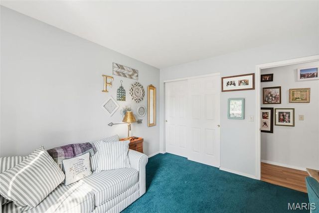 4455 Forder Oaks Drive, St Louis, MO 63129