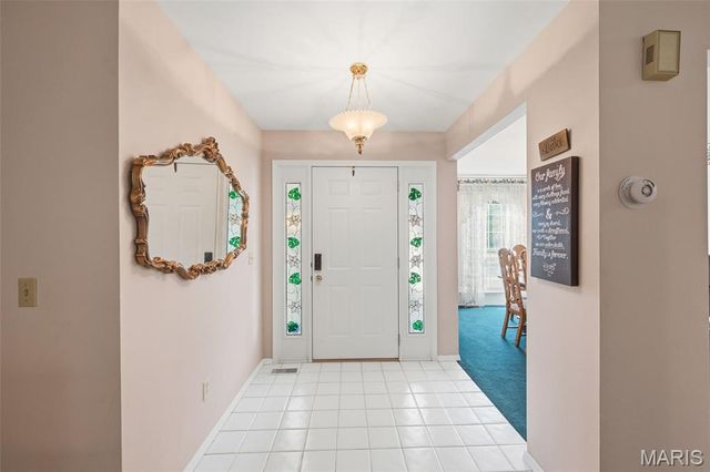 4455 Forder Oaks Drive, St Louis, MO 63129