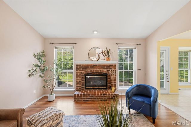 4455 Forder Oaks Drive, St Louis, MO 63129