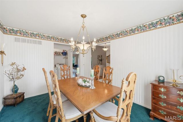 4455 Forder Oaks Drive, St Louis, MO 63129