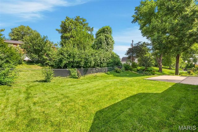 4455 Forder Oaks Drive, St Louis, MO 63129