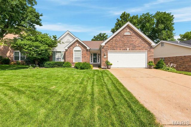 4455 Forder Oaks Drive, St Louis, MO 63129