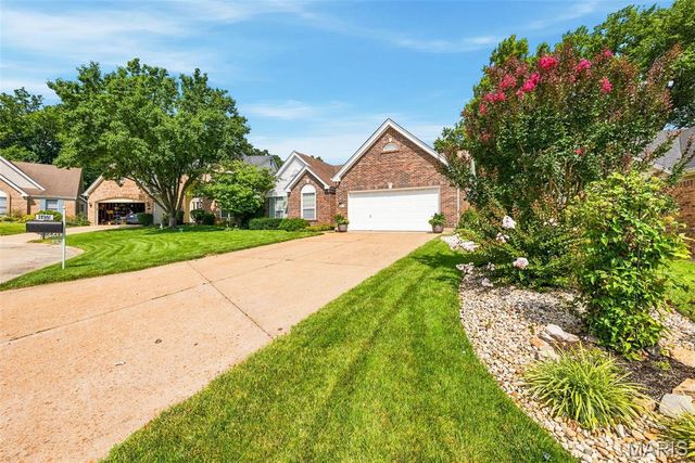 4455 Forder Oaks Drive, St Louis, MO 63129