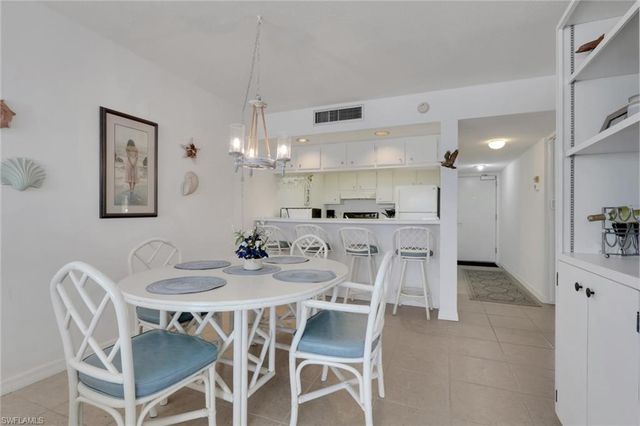 26340 Hickory BLVD # 302, Bonita Springs, FL 34134