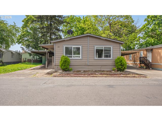 15758 Se HIGHWAY 224 120, Damascus, OR 97089