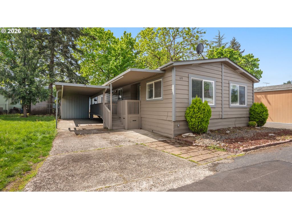15758 Se HIGHWAY 224 120, Damascus, OR 97089