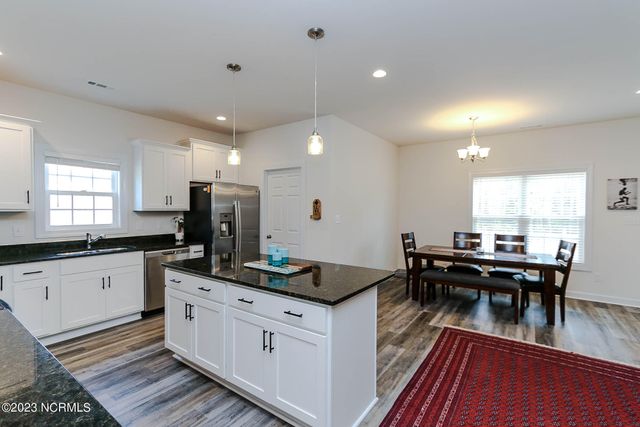 103 Bogue Landing Drive, Newport, NC 28570