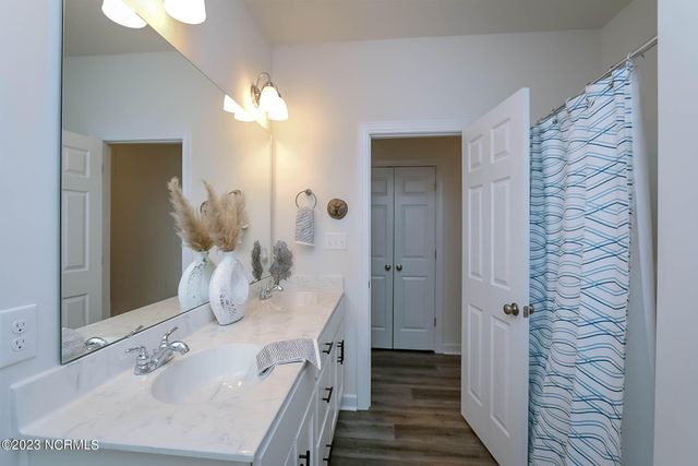 103 Bogue Landing Drive, Newport, NC 28570