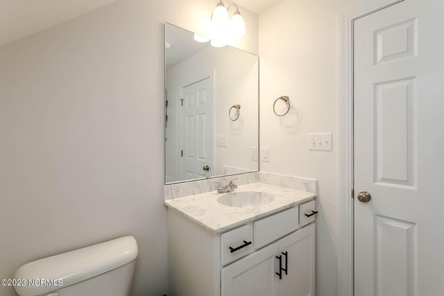 103 Bogue Landing Drive, Newport, NC 28570