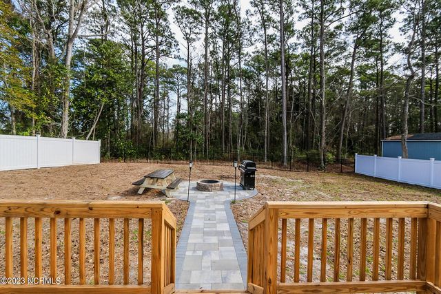 103 Bogue Landing Drive, Newport, NC 28570