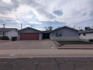 2314 N 64th Place, Scottsdale, AZ 85257