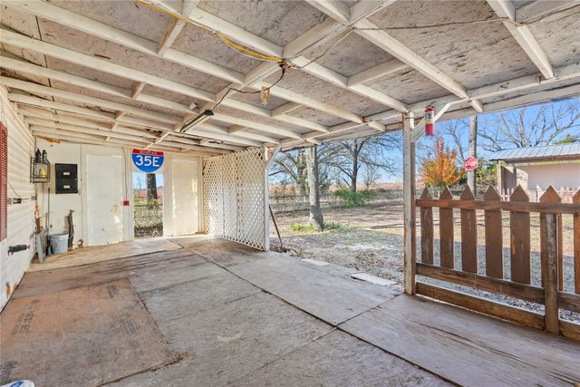 1326 Dewberry Street, Wilmer, TX 75172